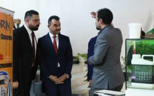 آیهیت، نماد افتخار و نشانگر پیشرفت همهجانبه علمی و فناوری ایران است آیهیت، نماد افتخار و نشانگر پیشرفت همهجانبه علمی و فناوری ایران است
