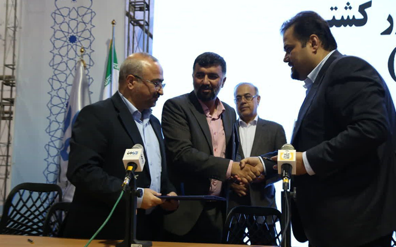تفاهمنامه ۱۰۰ میلیون دلاری برای تولید سوخت کشتی در منطقه ویژه خلیج فارس به امضا رسید تفاهمنامه ۱۰۰ میلیون دلاری برای تولید سوخت کشتی در منطقه ویژه خلیج فارس به امضا رسید