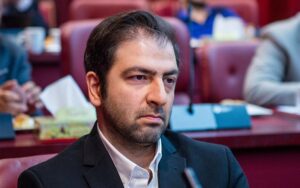 ضرورت تعطیلی شنبه بهجای پنجشنبه برای صنعت و بازرگانی کشور ضرورت تعطیلی شنبه بهجای پنجشنبه برای صنعت و بازرگانی کشور