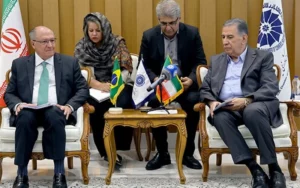 توافقنامههای تجارت آزاد و ترجیحی، پیشنیاز توسعه روابط اقتصادی ایران و برزیل هستند توافقنامههای تجارت آزاد و ترجیحی، پیشنیاز توسعه روابط اقتصادی ایران و برزیل هستند
