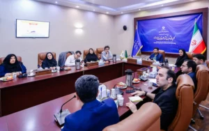 کشور به ۱۰ هزار کیت مولکولی و ۲۰۰ هزار کیت تشخیص سریع بیماری دنگی نیاز دارد کشور به ۱۰ هزار کیت مولکولی و ۲۰۰ هزار کیت تشخیص سریع بیماری دنگی نیاز دارد