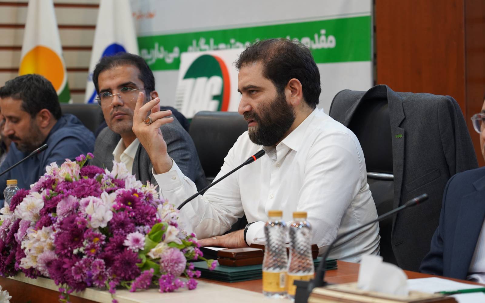 رونمایی از نشان تجاری جدید ایران ارقام رونمایی از نشان تجاری جدید ایران ارقام