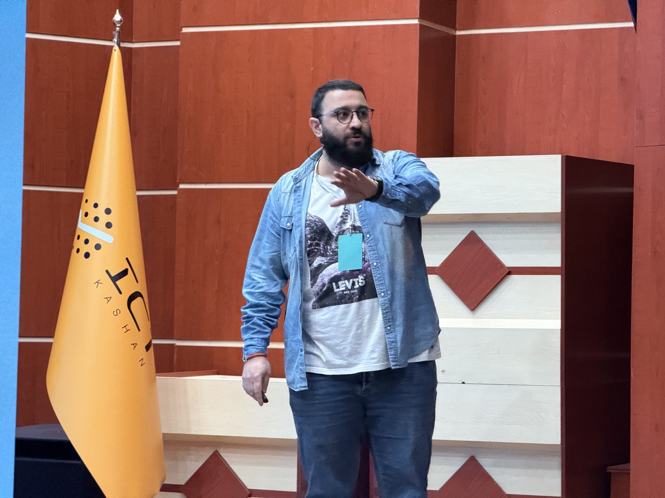 رویداد تخصصی آشنایی با زیرساخت‌های ابری در کاشان برگزار شد