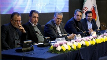 بحران کارتهای بازرگانی اجارهای و یکبارمصرف، معلول ارز چند نرخی است بحران کارتهای بازرگانی اجارهای و یکبارمصرف، معلول ارز چند نرخی است
