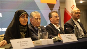 بهکارگیری کارت بانکی مشترک میان ایران و ترکیه به توسعه روابط تجاری کمک خواهد کرد بهکارگیری کارت بانکی مشترک میان ایران و ترکیه به توسعه روابط تجاری کمک خواهد کرد