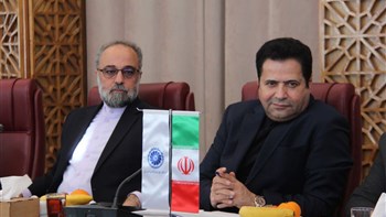 توسعه اقتصادی نیازمند سرمایهگذاری در عرصه انرژیهای تجدیدپذیر است توسعه اقتصادی نیازمند سرمایهگذاری در عرصه انرژیهای تجدیدپذیر است