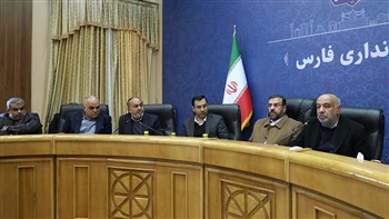 شرکت‌ها باید دفتر مالیاتی و حساب‌های خود را به استان محل فعالیت منتقل کنند
